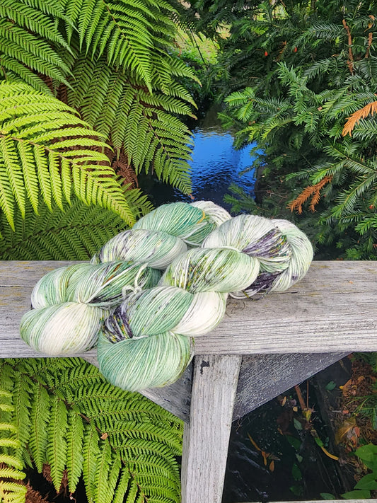 Paddling - 4 Ply Sock Yarn - Kiwiyarn-a