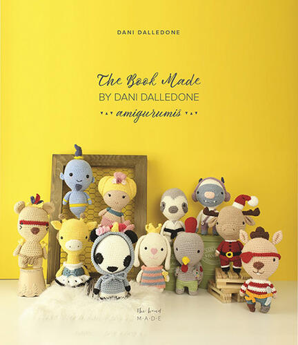 The Book Made - Circulo by Dani Dalledone