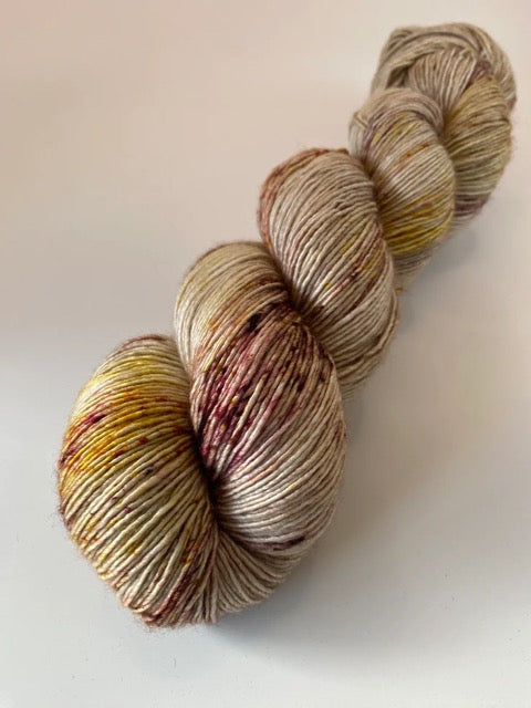 Yarnfloozy - Sage - Chai Latte
