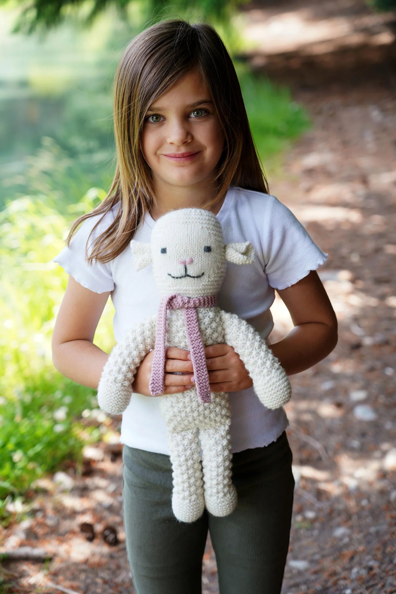 Jemima the Lamb - LisaFDesign - BC133