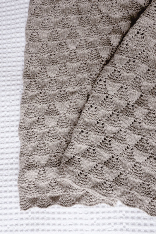 LisaFDesign - BC95 Sweetheart Blanket