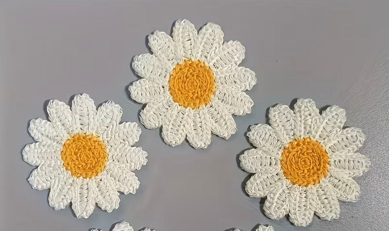 Knitted Flowers - White Daisies