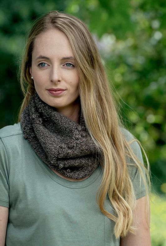 Mackenzie Cowl - LisaFDesign - HC11