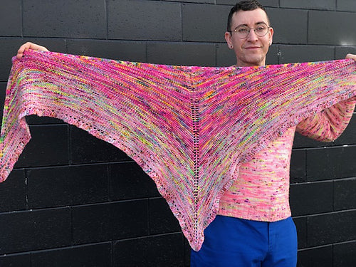 EBEforever designs - Three Skein Faded Triangle - PDF PATTERN
