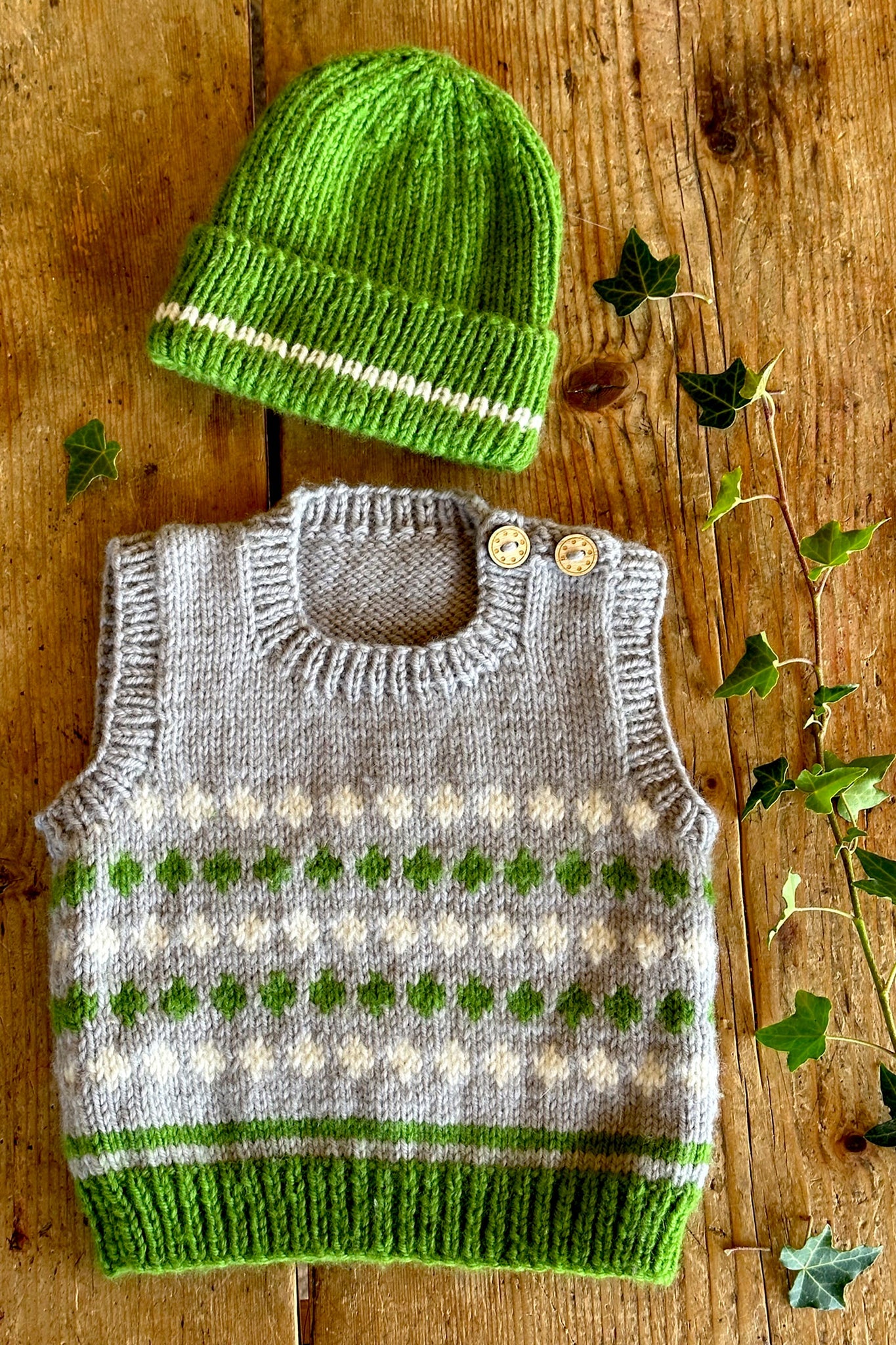 LisaFDesign - BC118 Cypress Vest and Hat