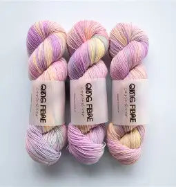 Mother of Pearl - Dashing Sassy - Qing Fibre