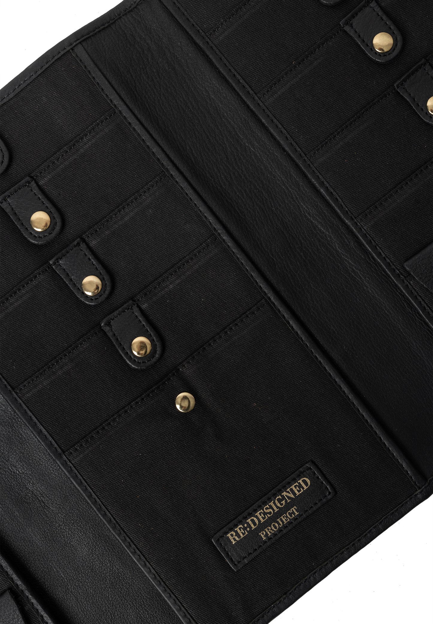 Re:Designed - Project 82 XL Needle Case - Black - SEPTEMBER DELIVERY
