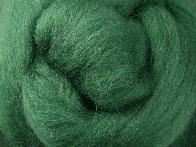 Corriedale Fibre 50g Sliver - Kiwifruit