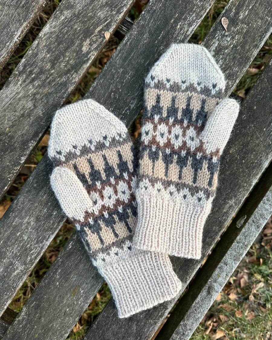 Celeste Mittens - PetiteKnit - PRINTED PATTERN