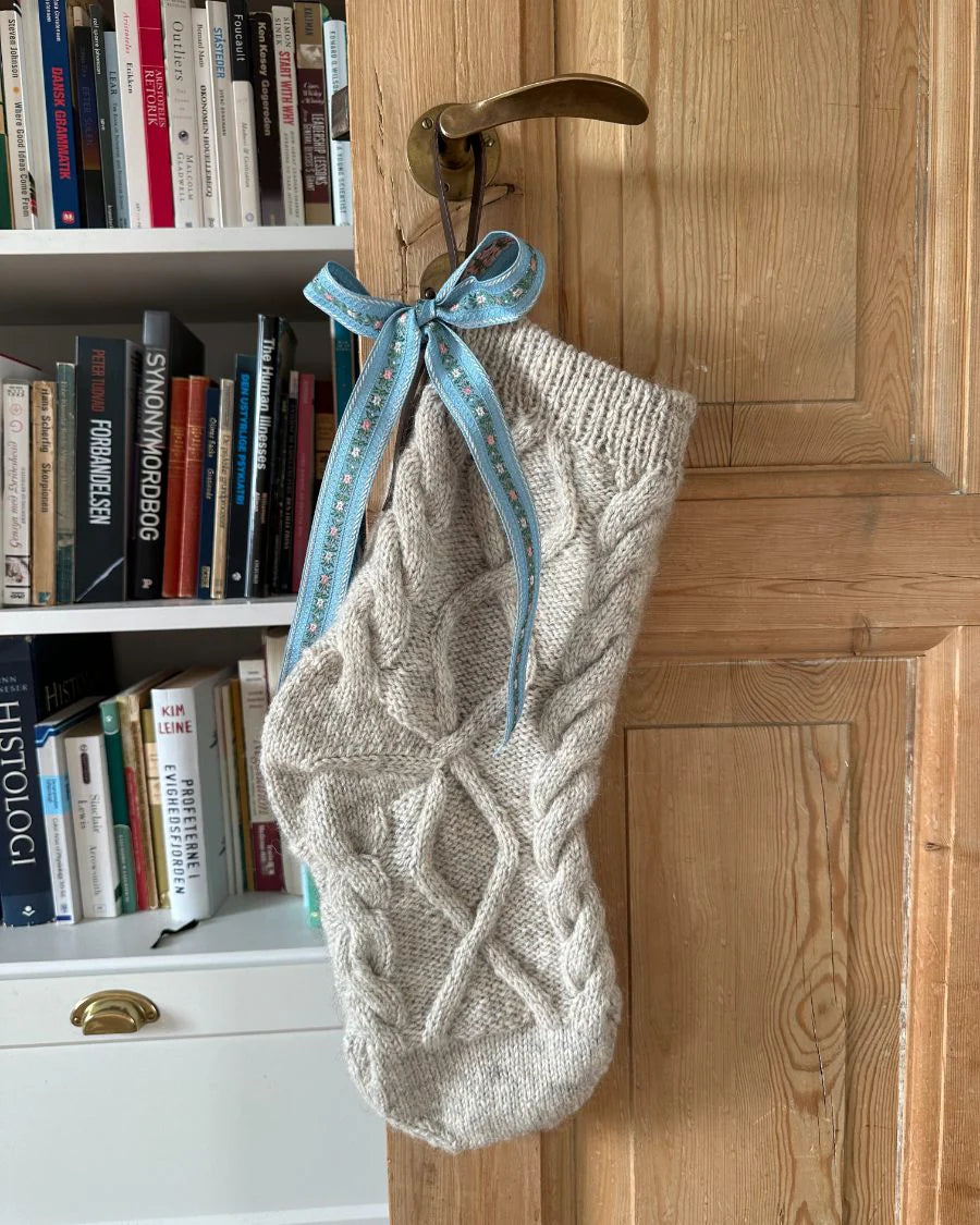 December Stocking - PetiteKnit - PRINTED PATTERN