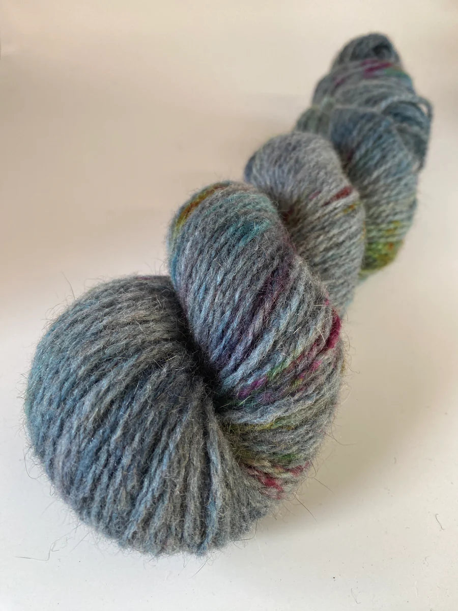 Yarnfloozy - Brushtail 8 Ply - Sea Holly