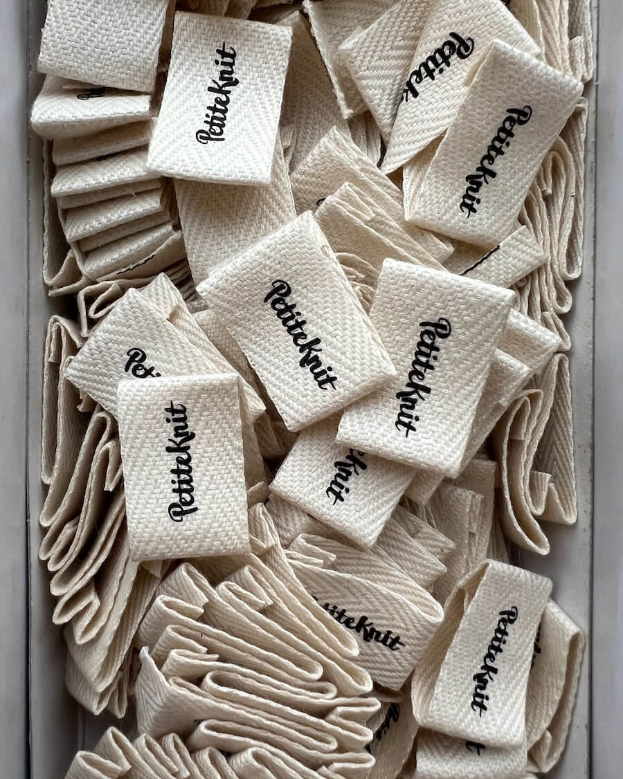 Garment Label - Folded - PetiteKnit