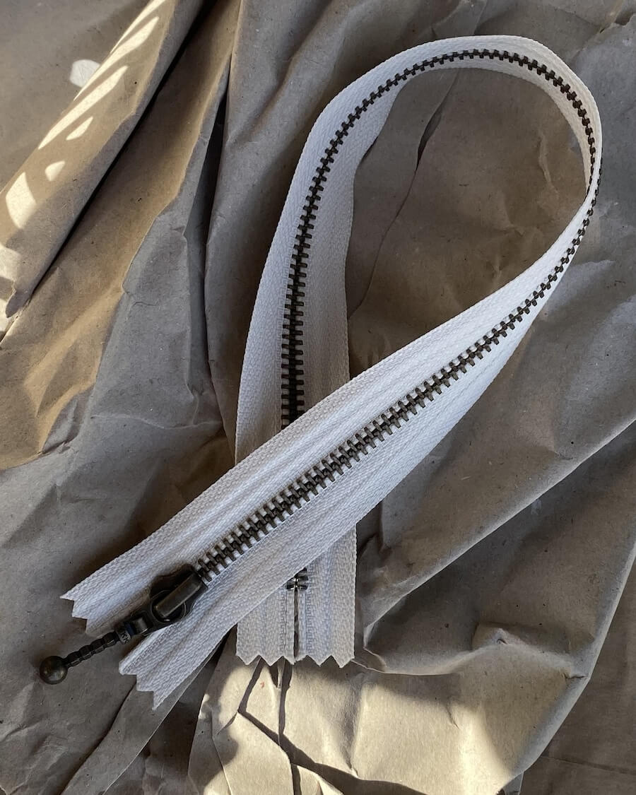 Zipper - 35 cm Almond - PetiteKnit