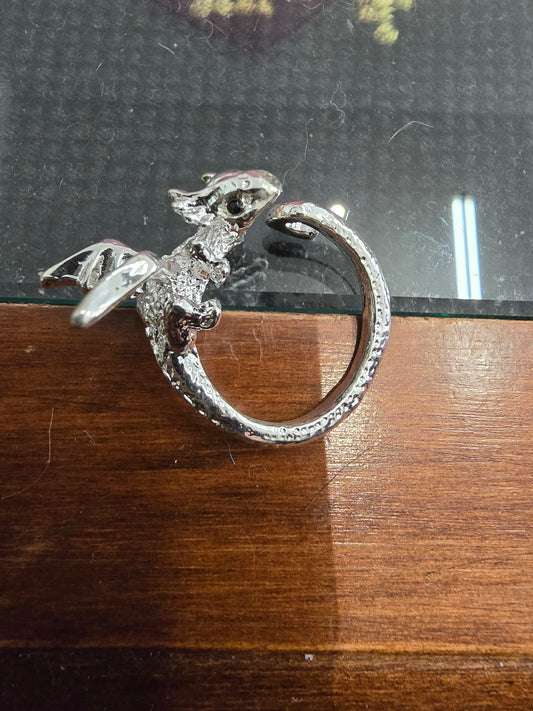 Ring - Yarn Guide - Silver Dragon