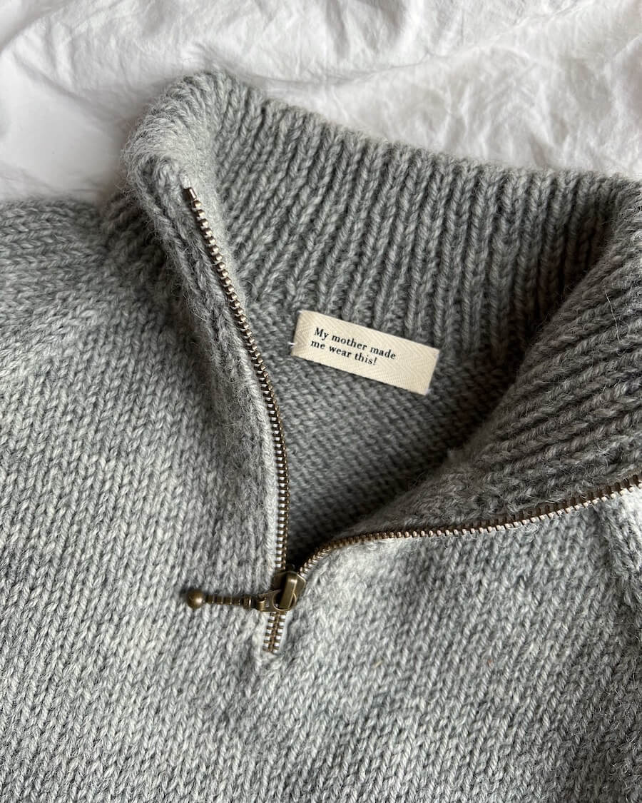 Zipper Sweater Light - Junior - PetiteKnit - PRINTED PATTERN