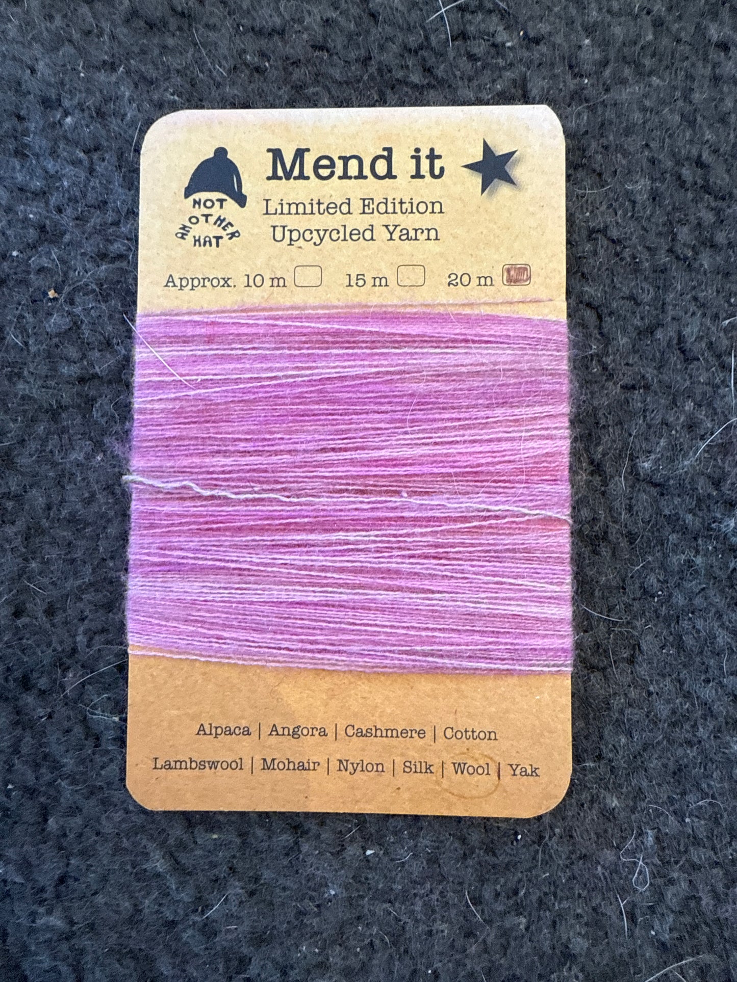 Mend It - Darning/Mending Thread - Pink