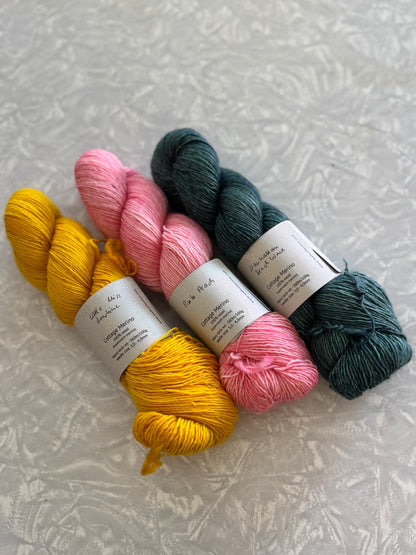 Garter Party Yarn Kit - Flowers in the City