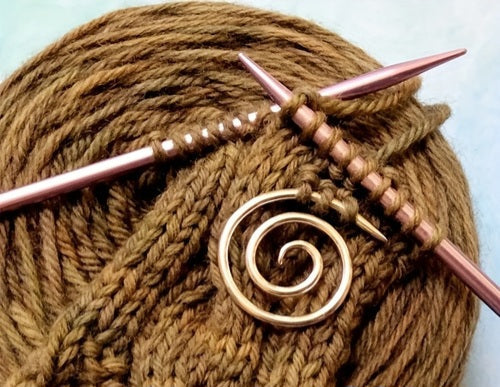 Cable Needle - Spiral - Gold