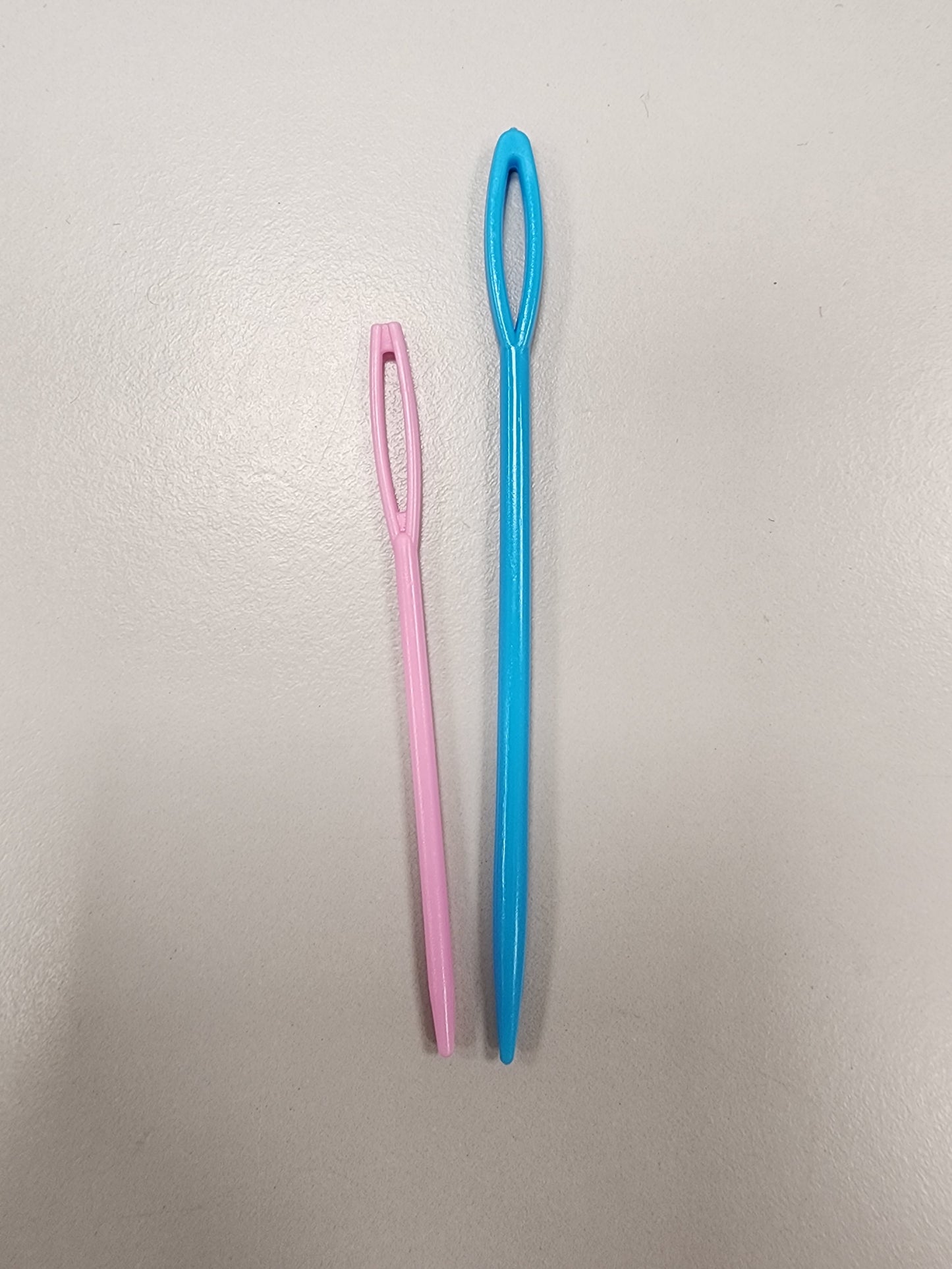 Tapestry Needles - Plastic