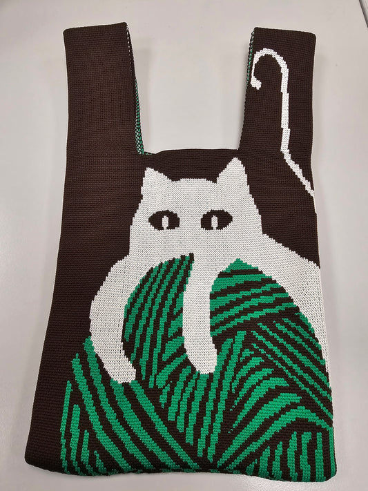 Knitting Wristlet Bag -Cat with Green Ball