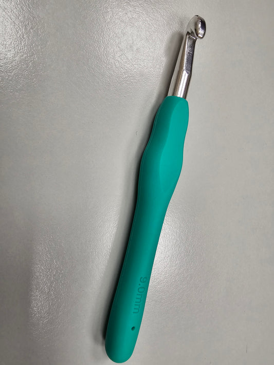 Crochet Hook - 9.0 mm
