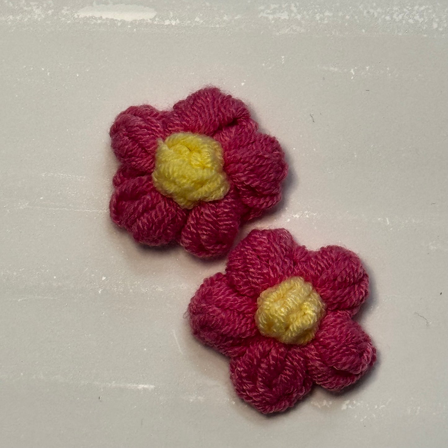 Crochet Flowers - 2pk Dark Pink