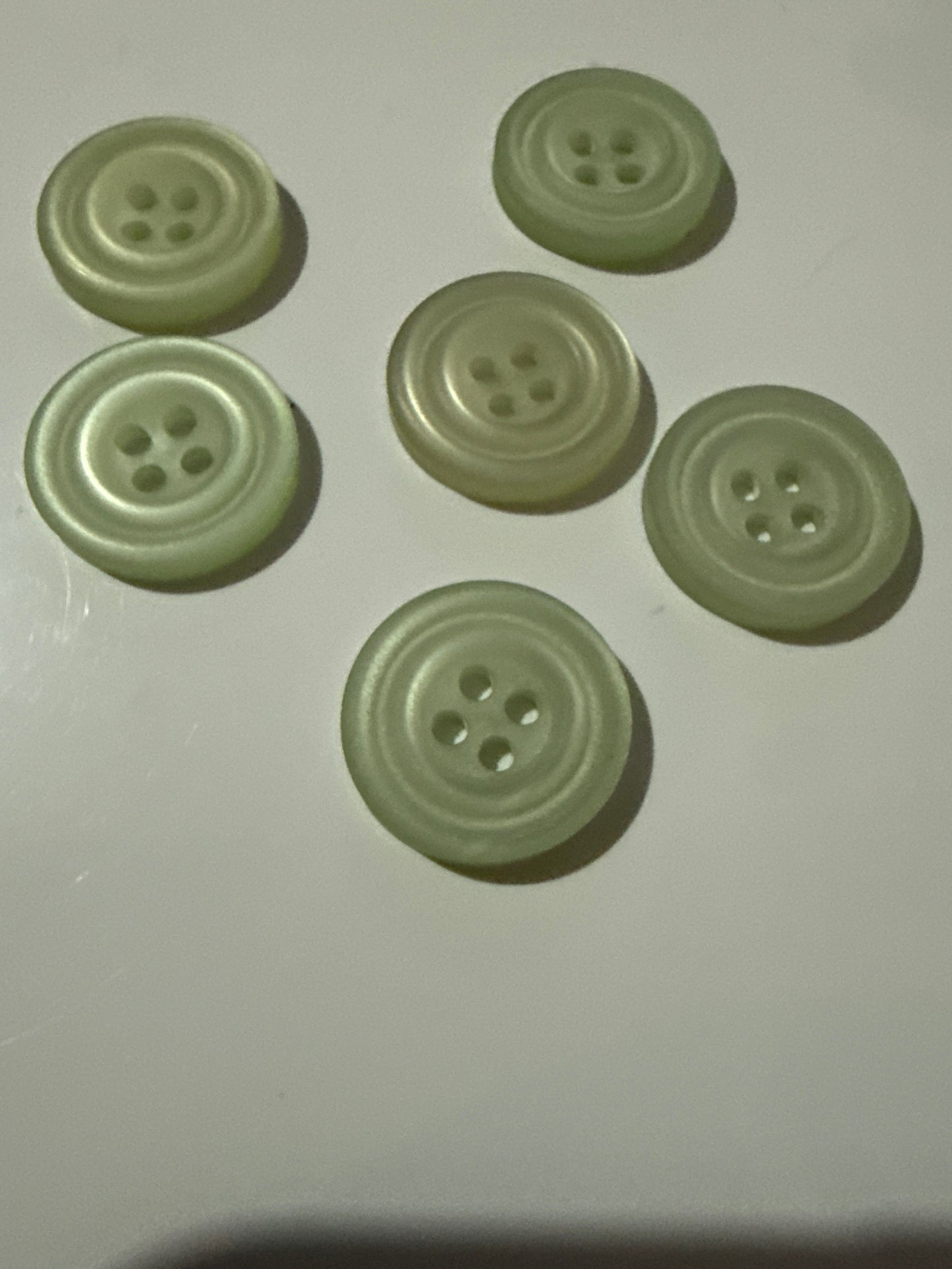 Buttons - Vintage Green #33