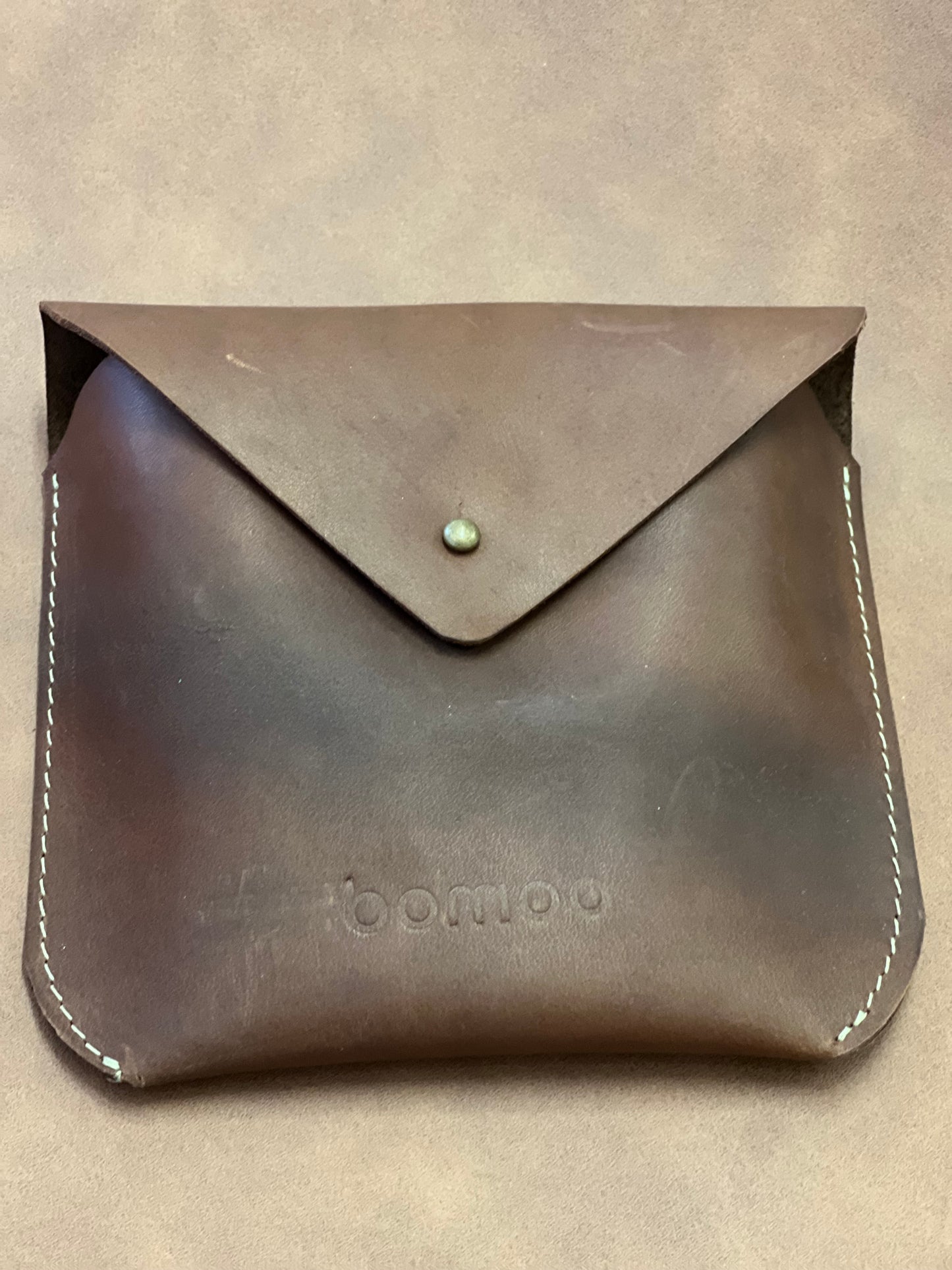 Bomod - Leather Needle Case - Chocolate