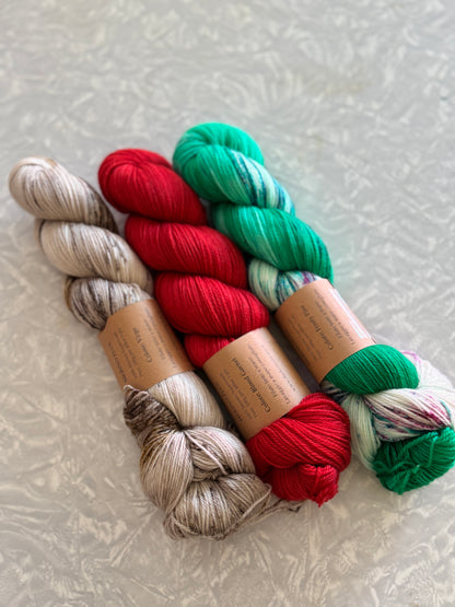 Garter Party Yarn Kit - Blood Forest