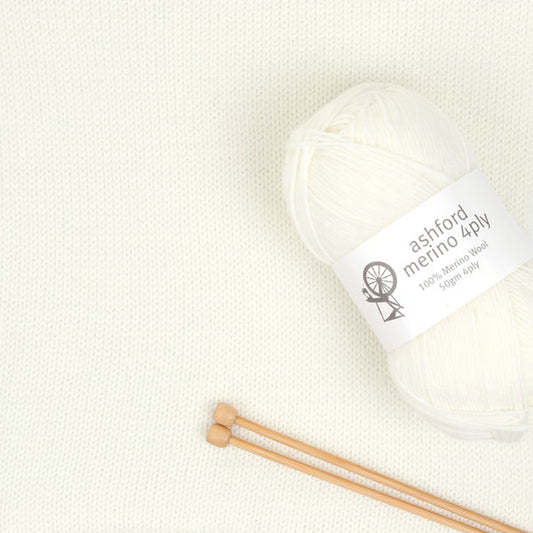 Ashford - Snow - Merino 4 Ply
