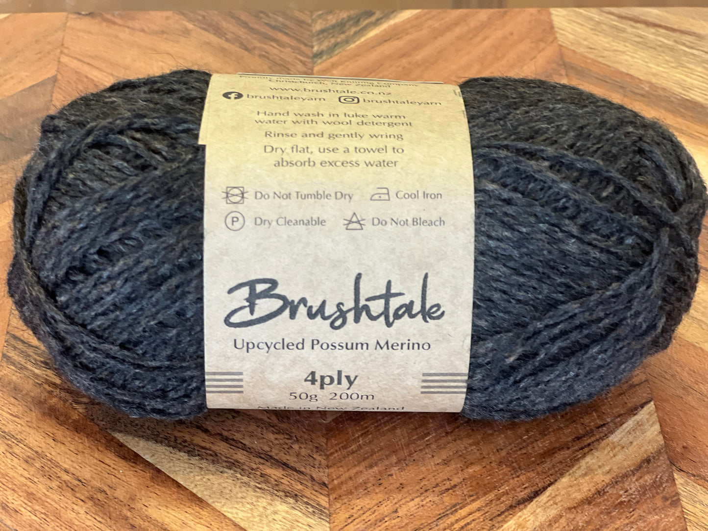 Brushtale - 4-Ply Upcycled Possum Merino - Havana 930