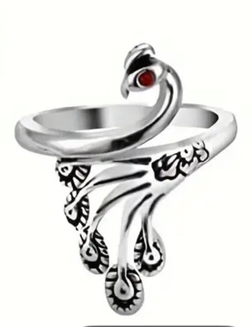 Ring - Yarn Guide - Silver Peacock