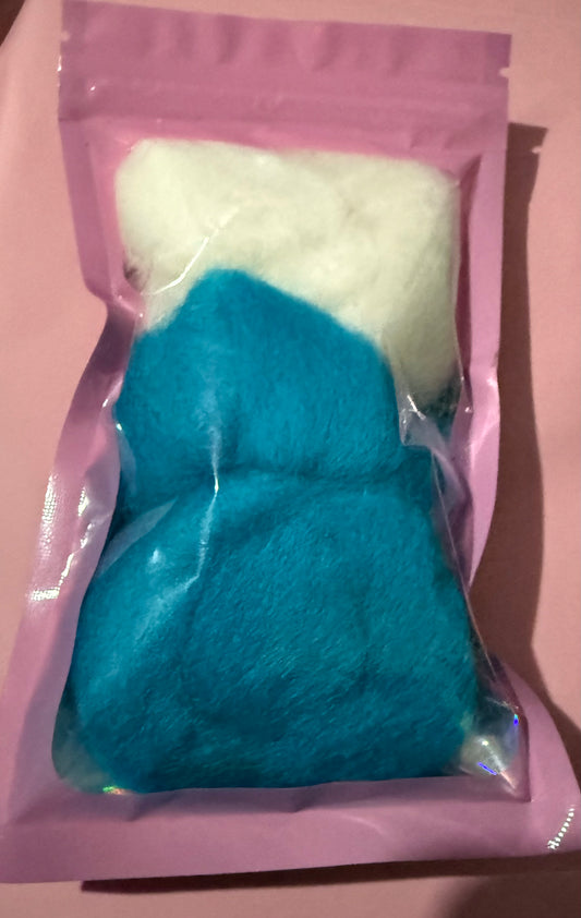 Needle Felting Corriedale Pack Small - White/Blue