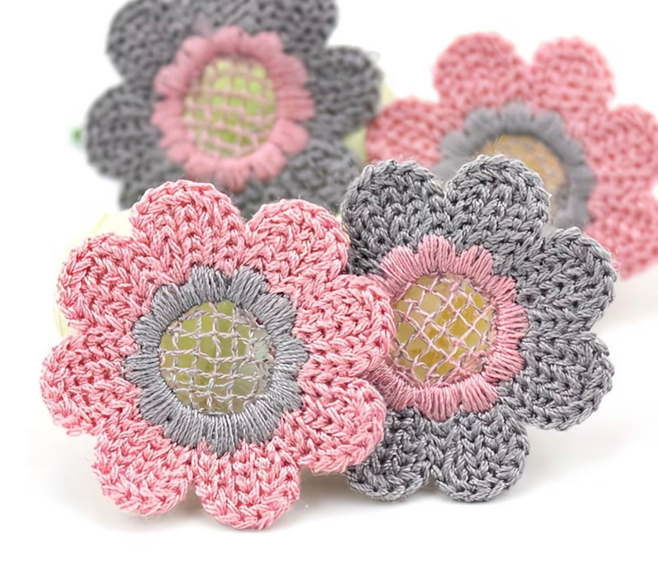 Knitted Flowers - Pink/Grey x 6