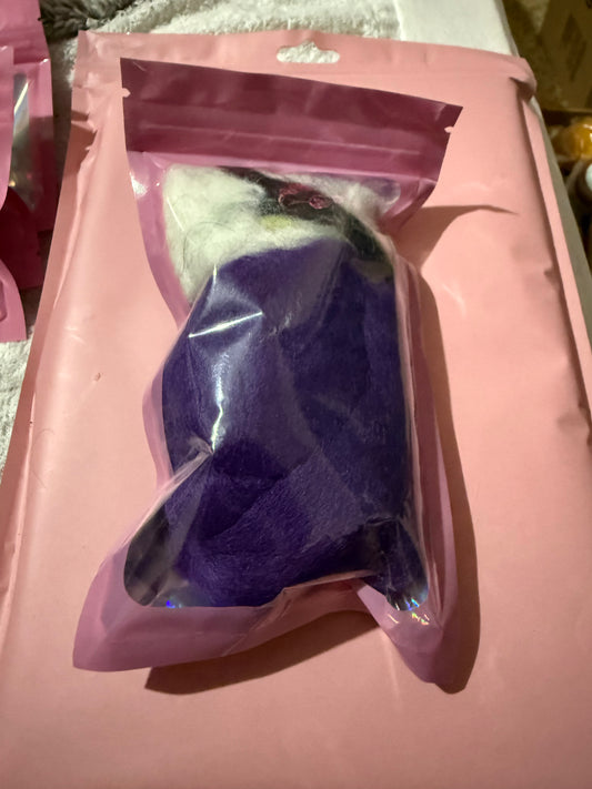Needle Felting Corriedale Pack Small - Purple Mix