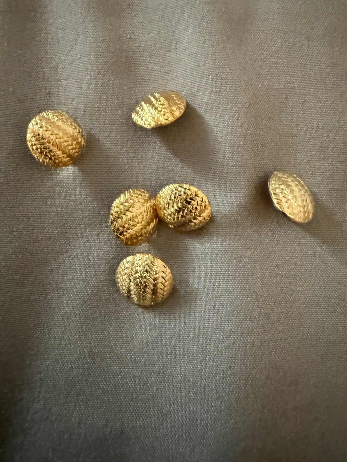 Buttons - Vintage Metal #4