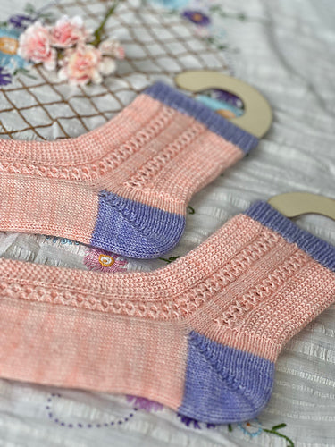 EBEforever designs - Sweet Enough Socks - PDF PATTERN