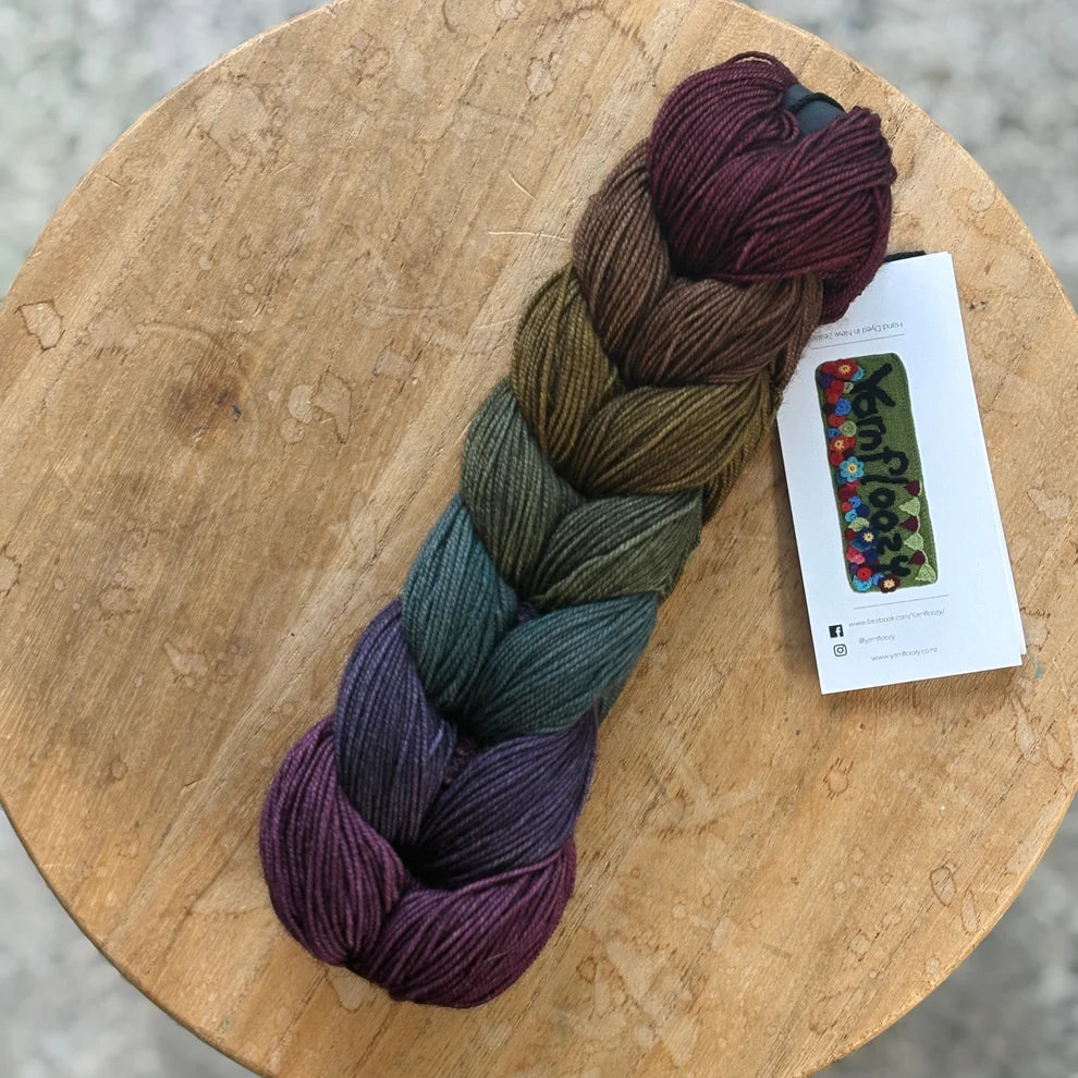 Blackened Rainbow - 7 x Mini Skein Braid Sock Set - Yarnfloozy