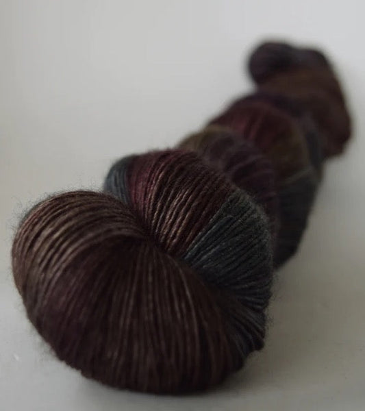 Yarnfloozy - Sage - Blackened Rainbow