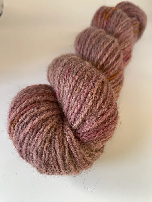 Yarnfloozy - Brushtail 8 Ply - Ambrosia