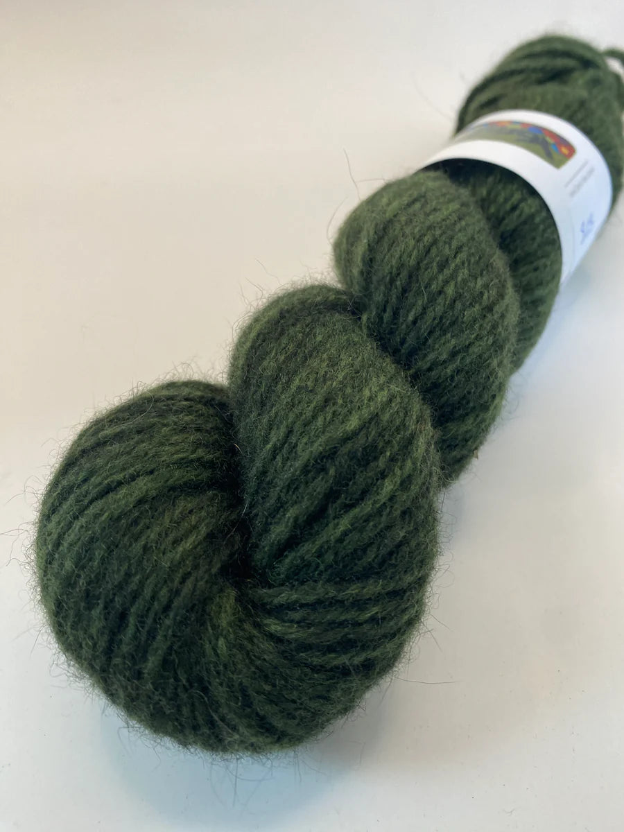 Yarnfloozy - Brushtail 8 Ply - Pounamu