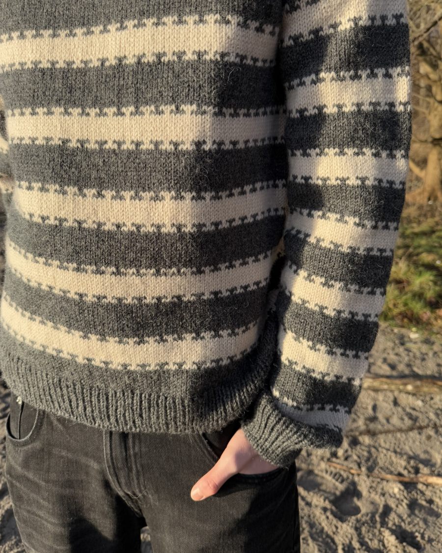 Key Sweater - Man - PetiteKnit - PRINTED PATTERN