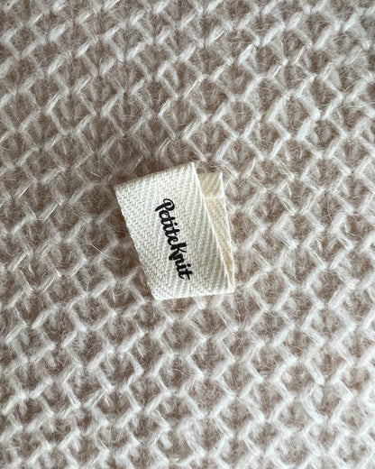 Garment Label - Folded - PetiteKnit