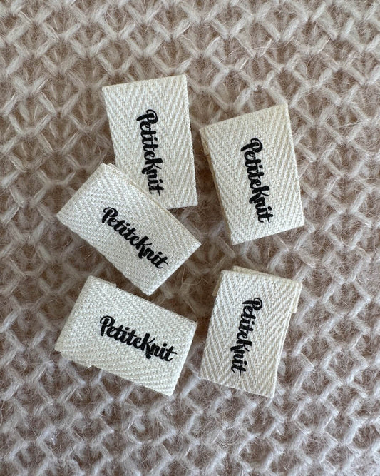 Garment Label - Folded - PetiteKnit