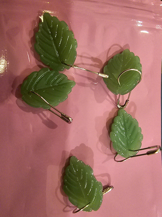 Stitch Markers - Green Leaves