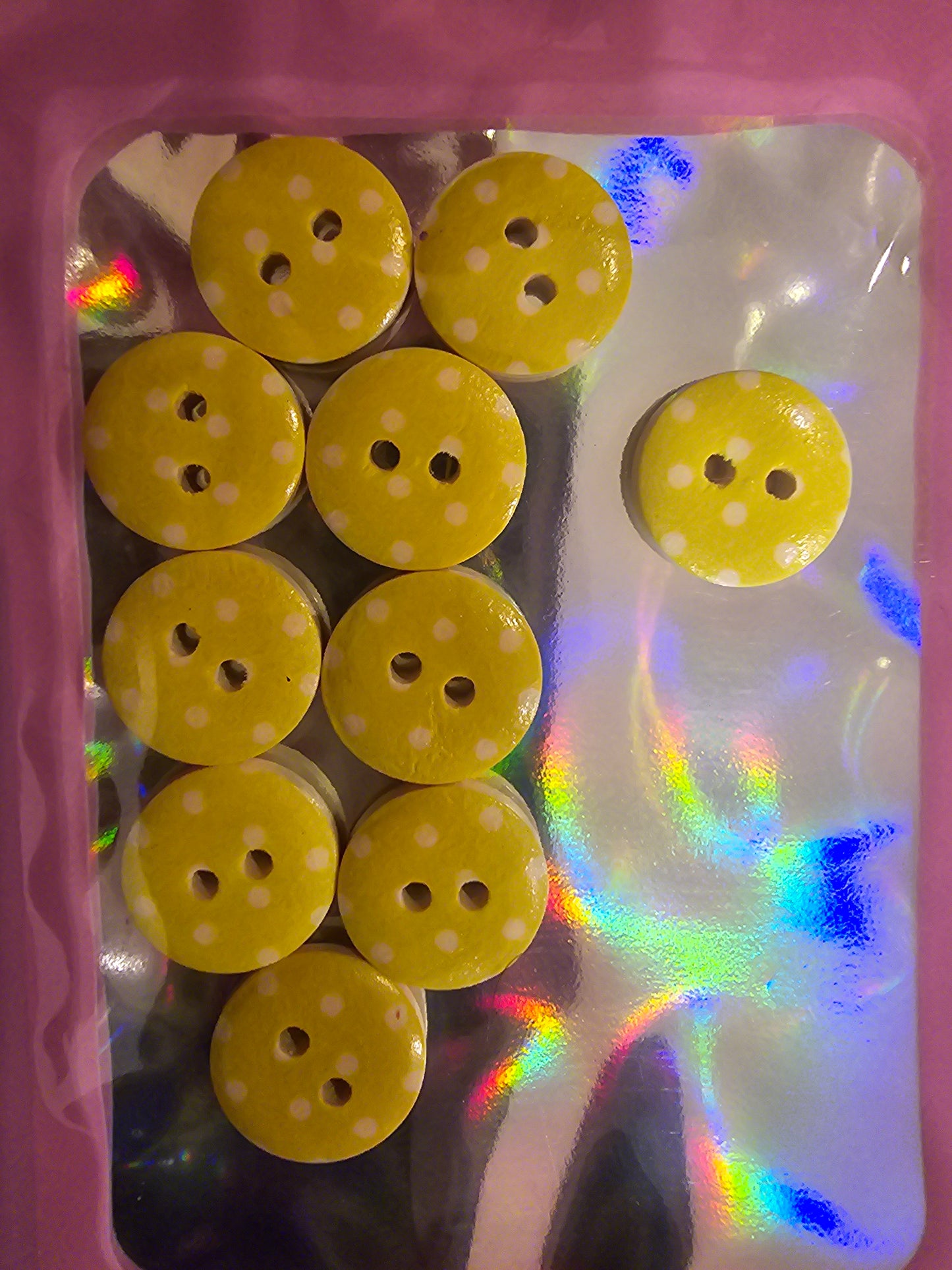 Buttons - Yellow Spots - 15mm x 10