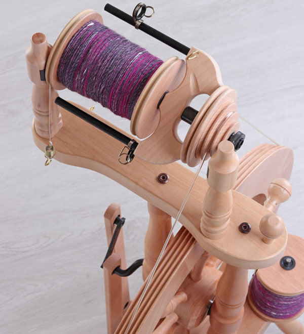 Spinning Wheel - Traveller 3 - Ashford Natural