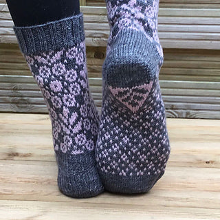 Baroque Socks Kit - Wild Angelica - Dark Omen Yarn
