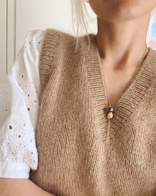 Stockholm Slipover V Neck - PetiteKnit - PRINTED PATTERN