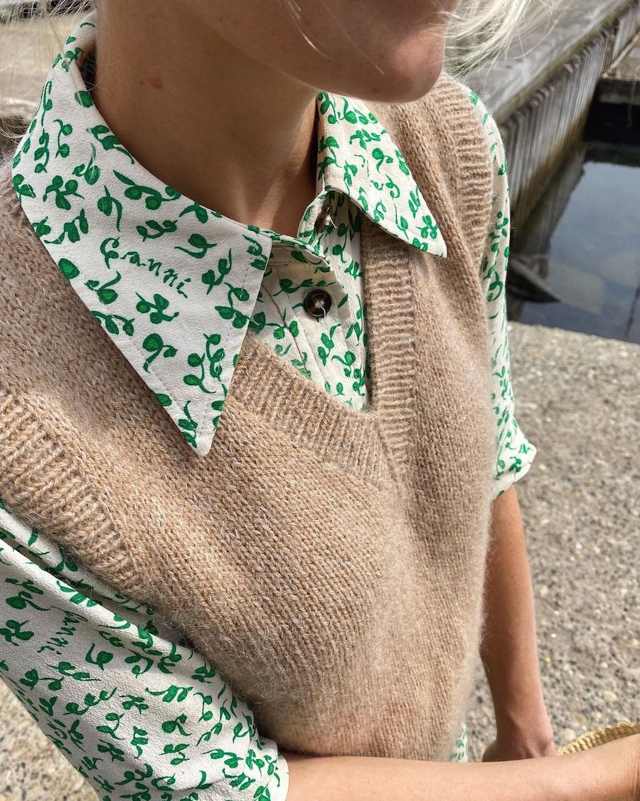 Stockholm Slipover V Neck - PetiteKnit - PRINTED PATTERN